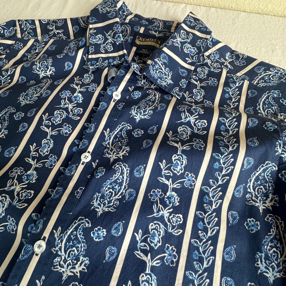 Cremieux Premium Denim Mens XLT Navy Paisley Striped Short Sleeve Button Down
